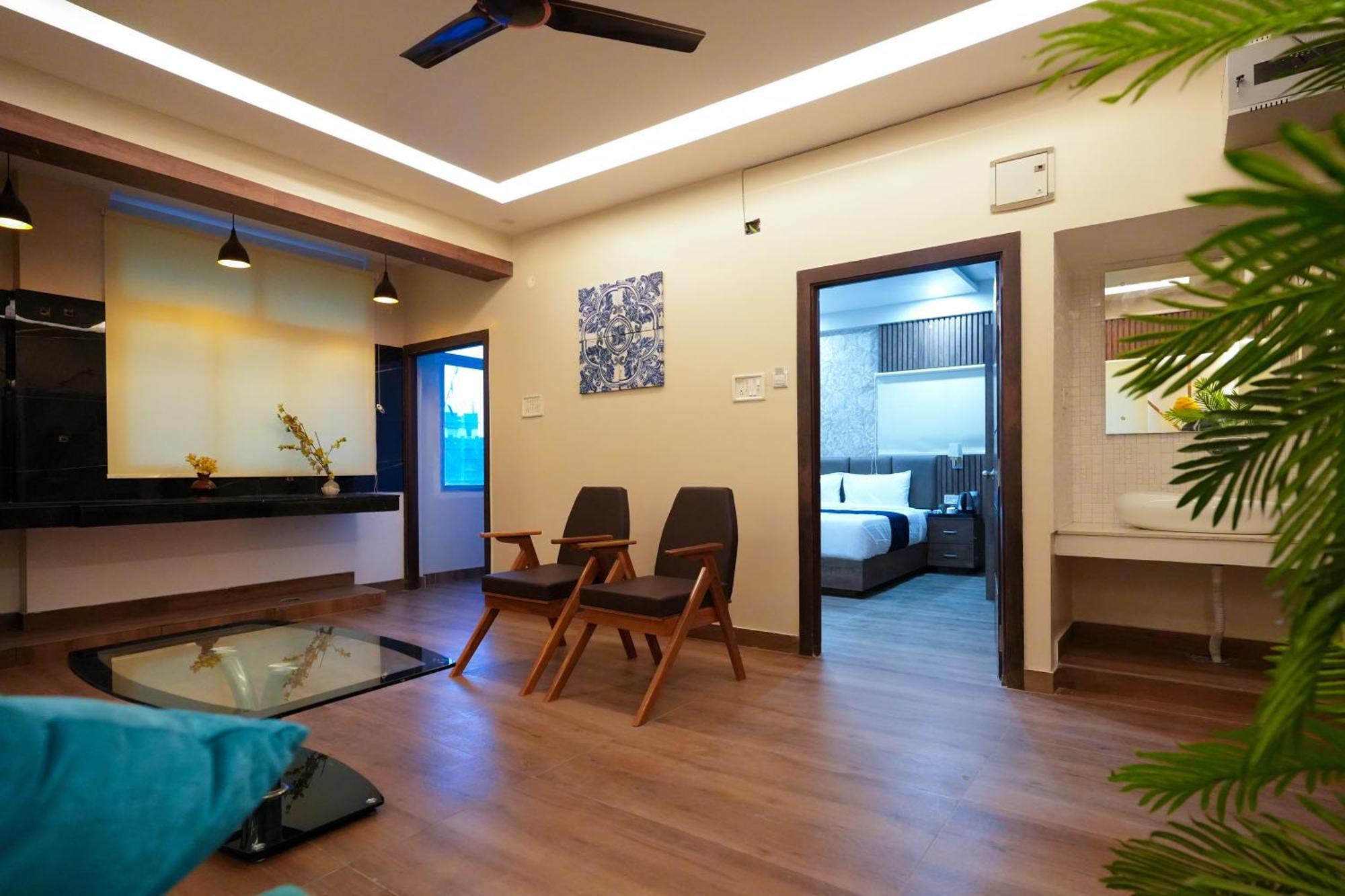 Hotel Pavitra Purnia Экстерьер фото